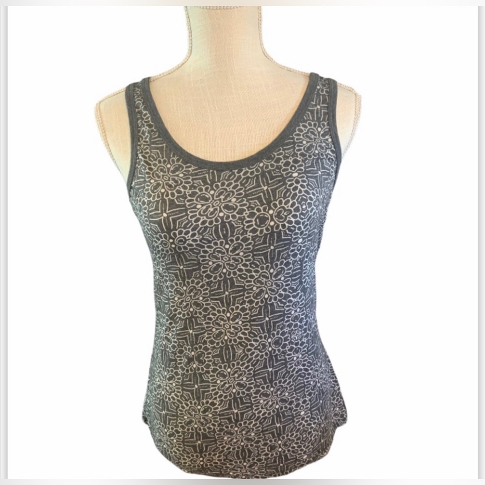 Anthropologie‎ Aventura tank top